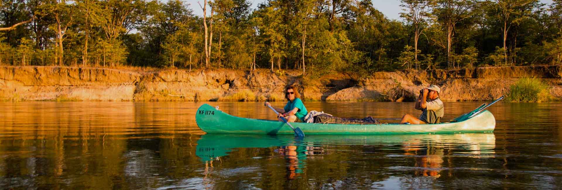 Victoria Falls Canoeing